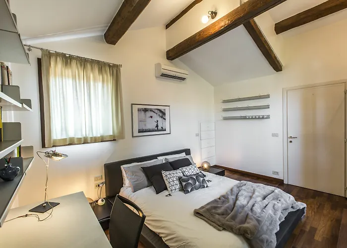 Attic Boutique San Marco R&r Apartamento *