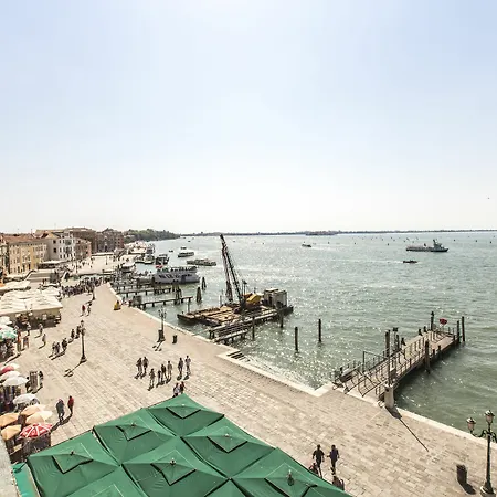 Appartamento Attic Boutique San Marco R&r